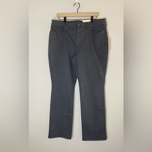 Women’s NWT NYDJ Marilyn Straight Leg Denim Jeans Dark Gray Color Size 16P